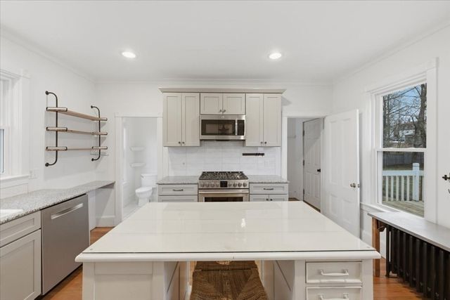 163 W. Central Street, Franklin, MA 02038