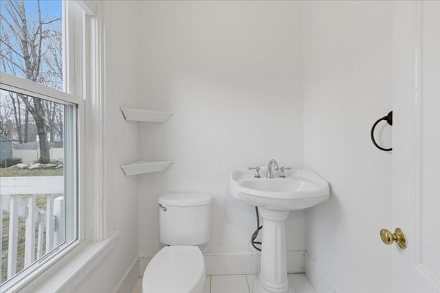 163 W. Central Street, Franklin, MA 02038