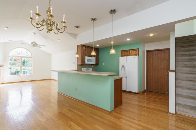 164 Cameron Ridge Drive, Columbus, OH 43235