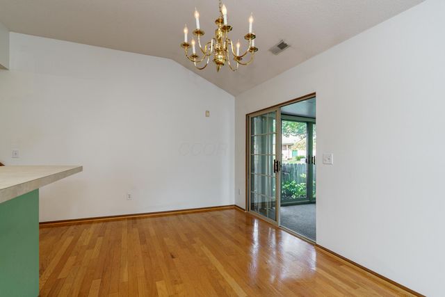 164 Cameron Ridge Drive, Columbus, OH 43235