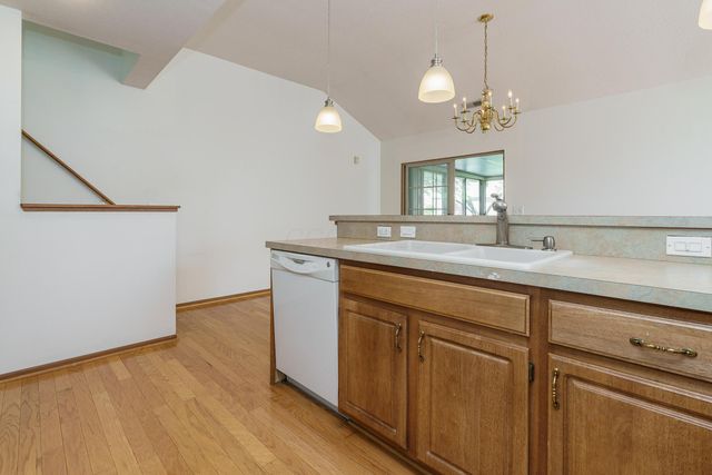 164 Cameron Ridge Drive, Columbus, OH 43235