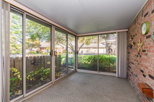 164 Cameron Ridge Drive, Columbus, OH 43235