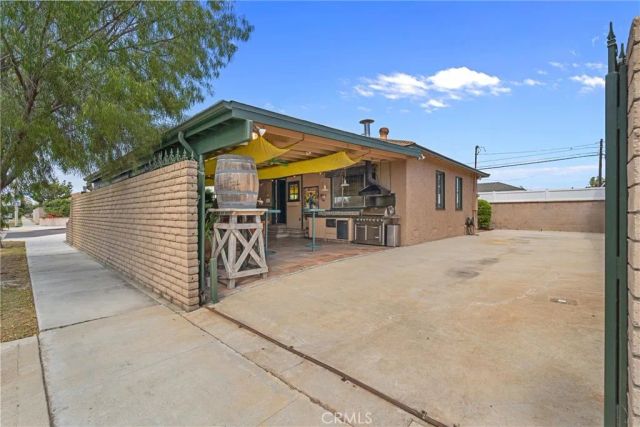 5502 E Pageantry, Long Beach, CA 90808