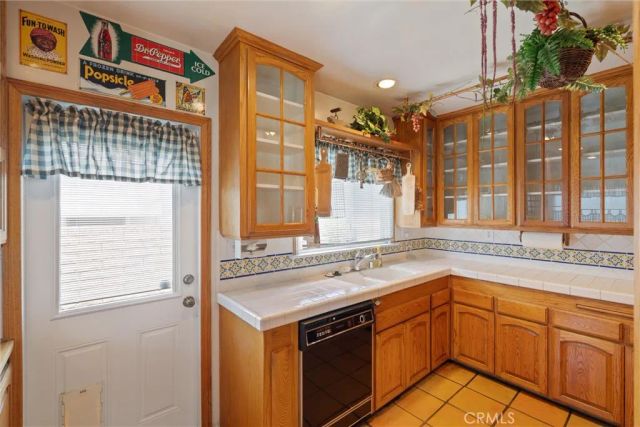 5502 E Pageantry, Long Beach, CA 90808