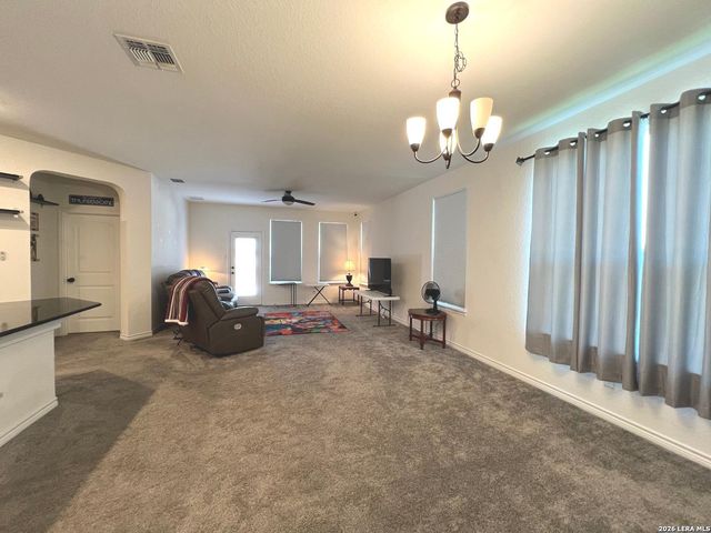 9345 Devils River, Converse, TX 78109