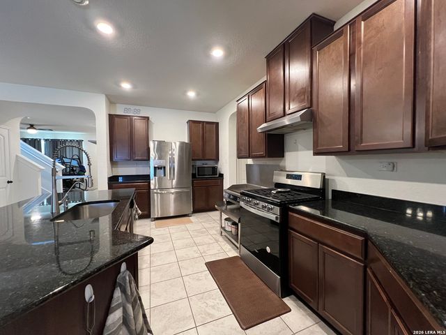 9345 Devils River, Converse, TX 78109