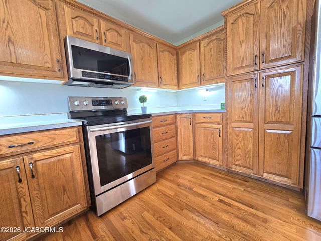 108 S LARAND DRIVE, Holts Summit, MO 65043