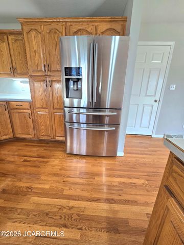 108 S LARAND DRIVE, Holts Summit, MO 65043