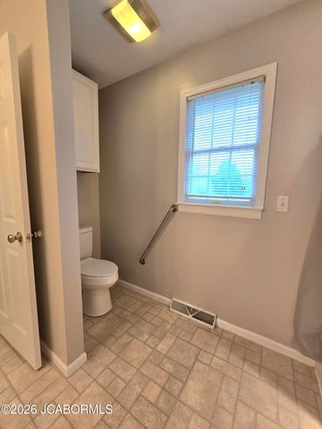 108 S LARAND DRIVE, Holts Summit, MO 65043