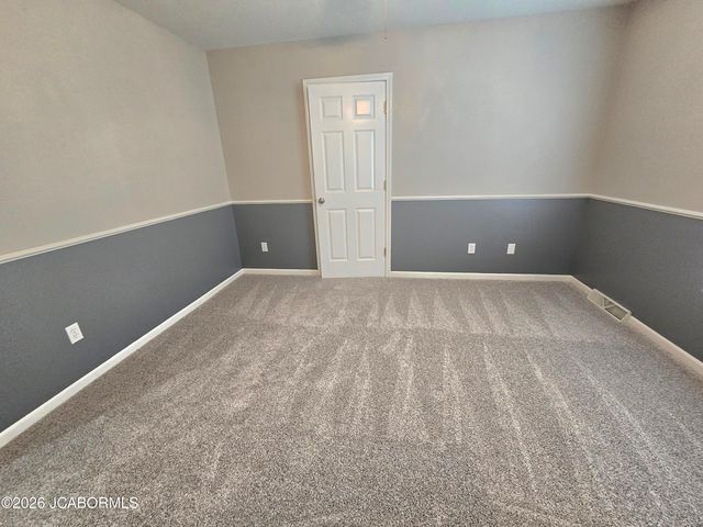 108 S LARAND DRIVE, Holts Summit, MO 65043