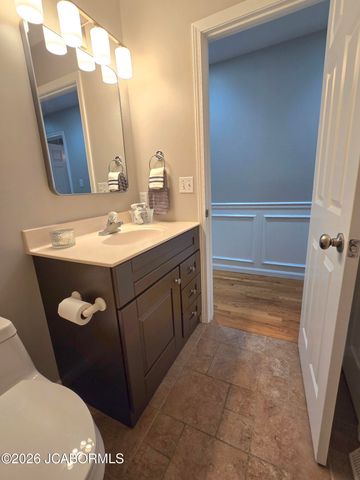 108 S LARAND DRIVE, Holts Summit, MO 65043