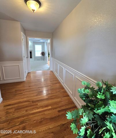 108 S LARAND DRIVE, Holts Summit, MO 65043