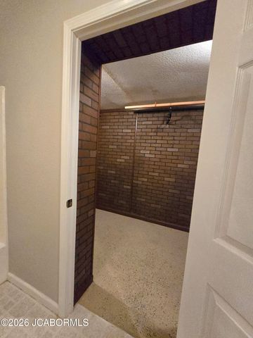 108 S LARAND DRIVE, Holts Summit, MO 65043