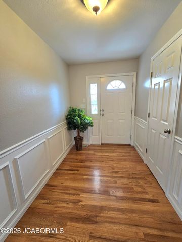 108 S LARAND DRIVE, Holts Summit, MO 65043