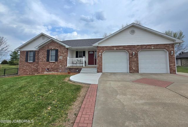 108 S LARAND DRIVE, Holts Summit, MO 65043