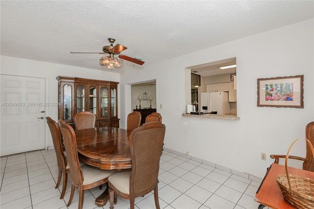 292 W 39th Place, Hialeah, FL 33012