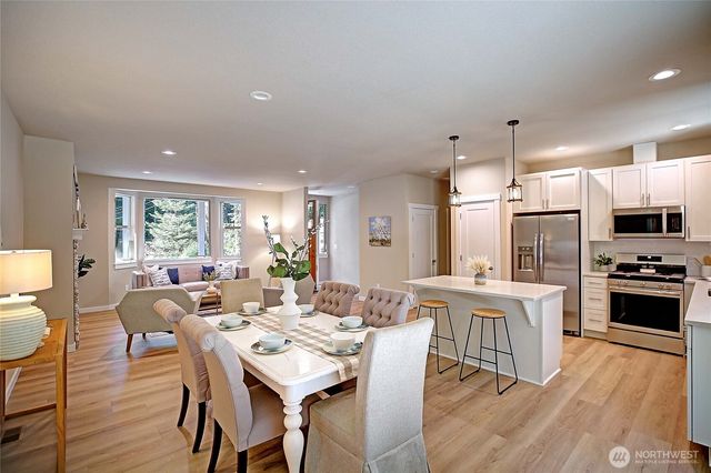 2801 Huckleberry Lane, Camano Island, WA 98282