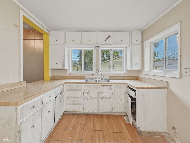 7516 E 46th Street, Indianapolis, IN 46226