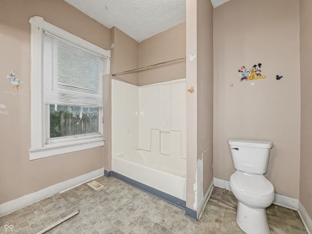 7516 E 46th Street, Indianapolis, IN 46226