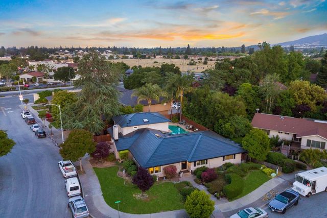 8120 Catalina Court, Gilroy, CA 95020