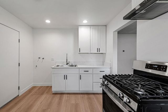 44858 Santa Anita Avenue, Palm Desert, CA 92260