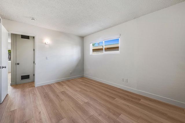 44858 Santa Anita Avenue, Palm Desert, CA 92260