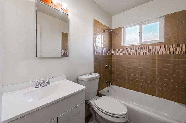 44858 Santa Anita Avenue, Palm Desert, CA 92260