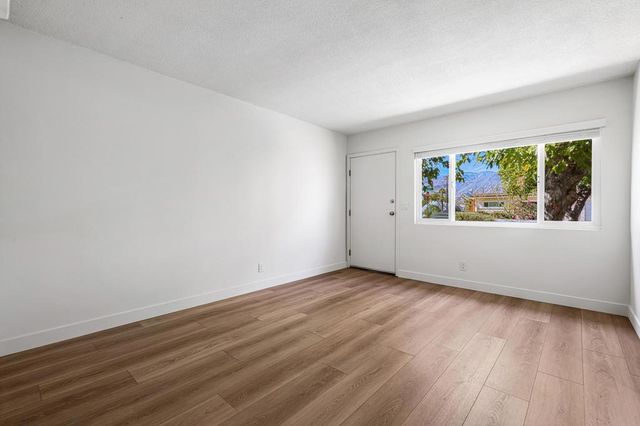 44858 Santa Anita Avenue, Palm Desert, CA 92260