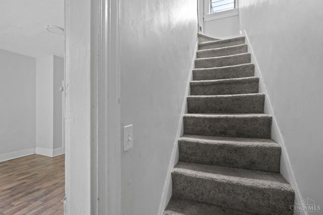 1792 Dreman Avenue, Cincinnati, OH 45223