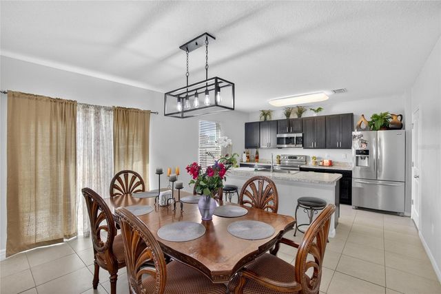 35716 HILLBROOK AVENUE, Zephyrhills, FL 33541