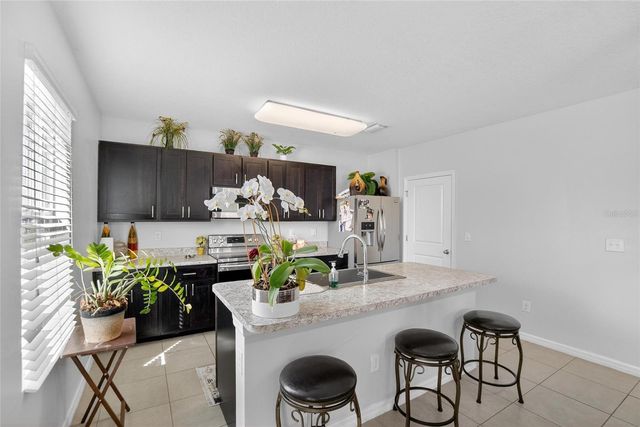 35716 HILLBROOK AVENUE, Zephyrhills, FL 33541