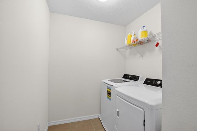 35716 HILLBROOK AVENUE, Zephyrhills, FL 33541