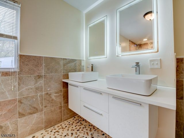 105 Battle Hill Ave, Springfield Twp., NJ 07081