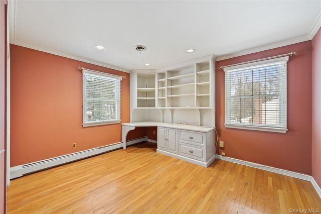 12 Bell Court, Airmont, NY 10901