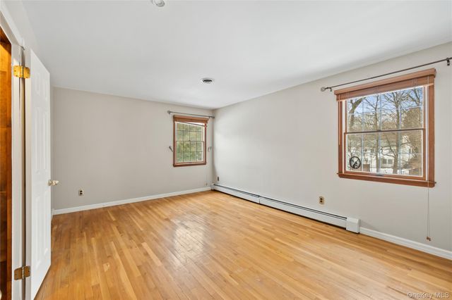 12 Bell Court, Airmont, NY 10901