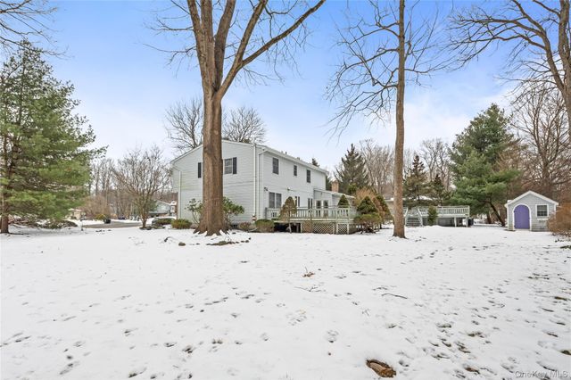 12 Bell Court, Airmont, NY 10901