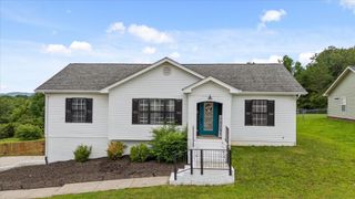 9739 Falcon Crest Drive, Ooltewah, TN 37363