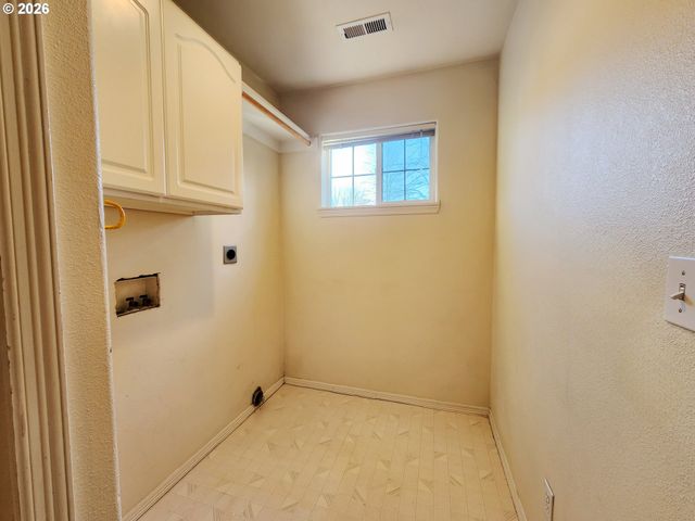 11513 Sw BAMBI Ln, Portland, OR 97223