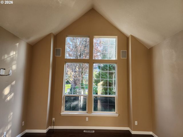 11513 Sw BAMBI Ln, Portland, OR 97223