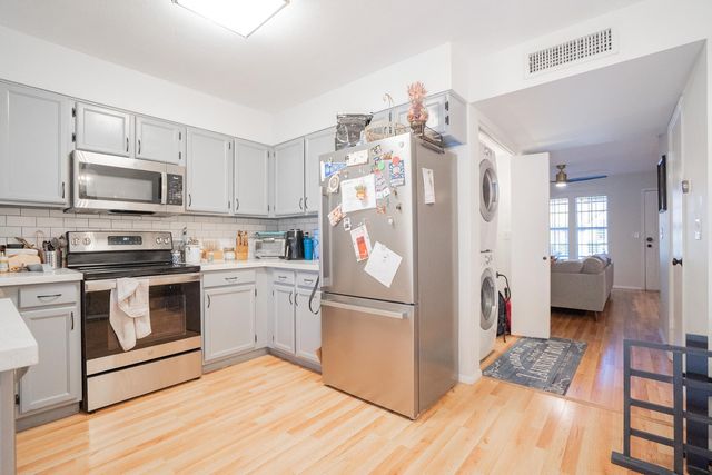 8111 W Wacker Road Unit 70, Peoria, AZ 85381