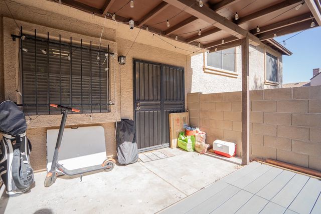 8111 W Wacker Road Unit 70, Peoria, AZ 85381