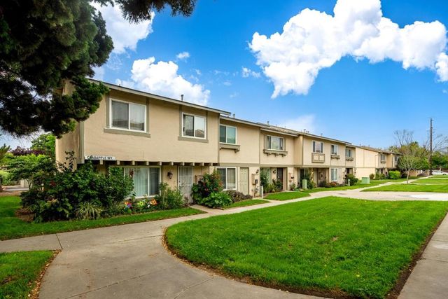 570 Crabapple Way, San Jose, CA 95111