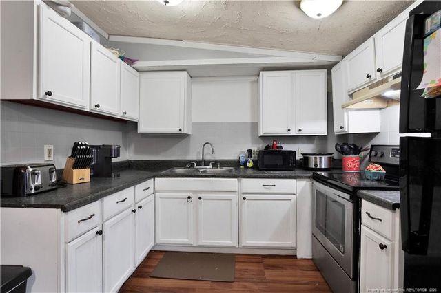 8521 Candlebrush Drive, Linden, NC 28356