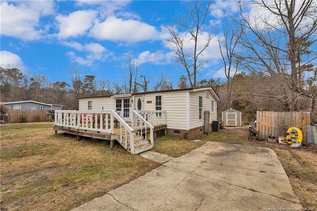 8521 Candlebrush Drive, Linden, NC 28356