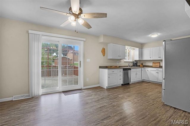 921 Borri Drive, Maryville, IL 62062