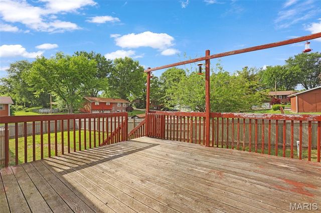 921 Borri Drive, Maryville, IL 62062