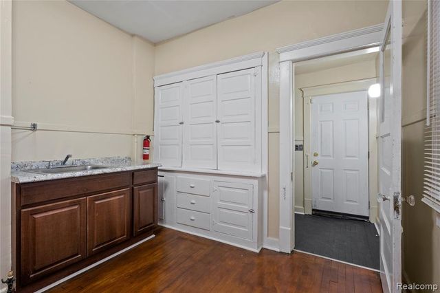 535 Woodland Street, Detroit, MI 48202