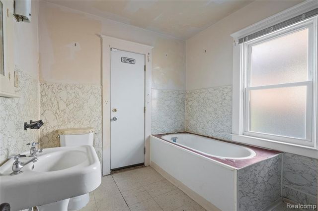 535 Woodland Street, Detroit, MI 48202