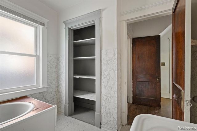 535 Woodland Street, Detroit, MI 48202