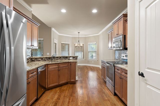 139 Chestnut Oak Ave, Smithville, TN 37166